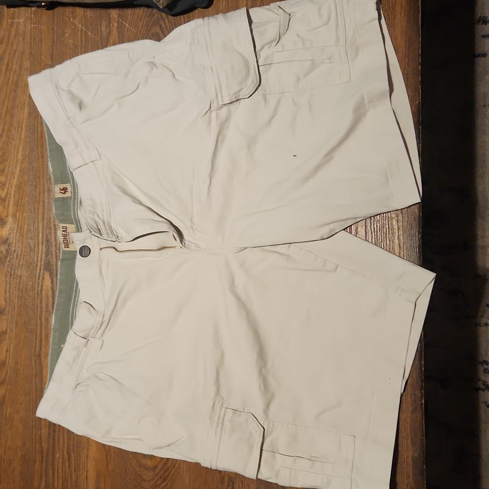 REDHEAD MENS SHORTS SIZE 46